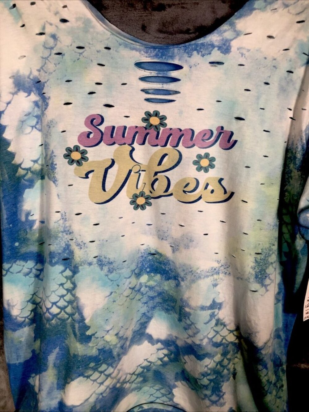 Summer Vibes Distressed Women’s Mermaid T-Shirt Size Adult Extra Large - Picture 3 of 15